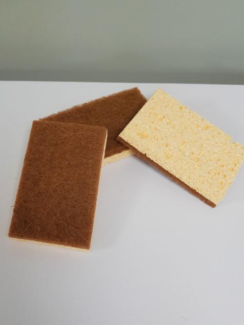 Natural Cleaning Sponge - image 1